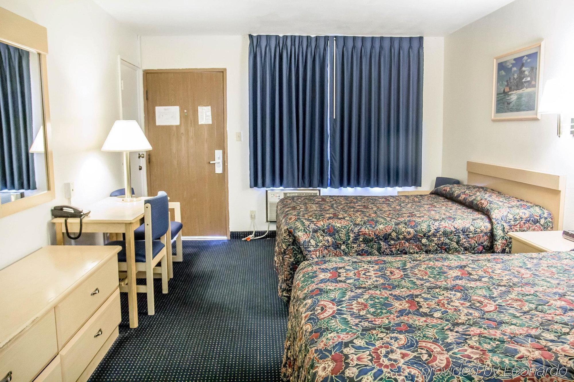 Rodeway Inn Regalodge Glendale Exterior photo